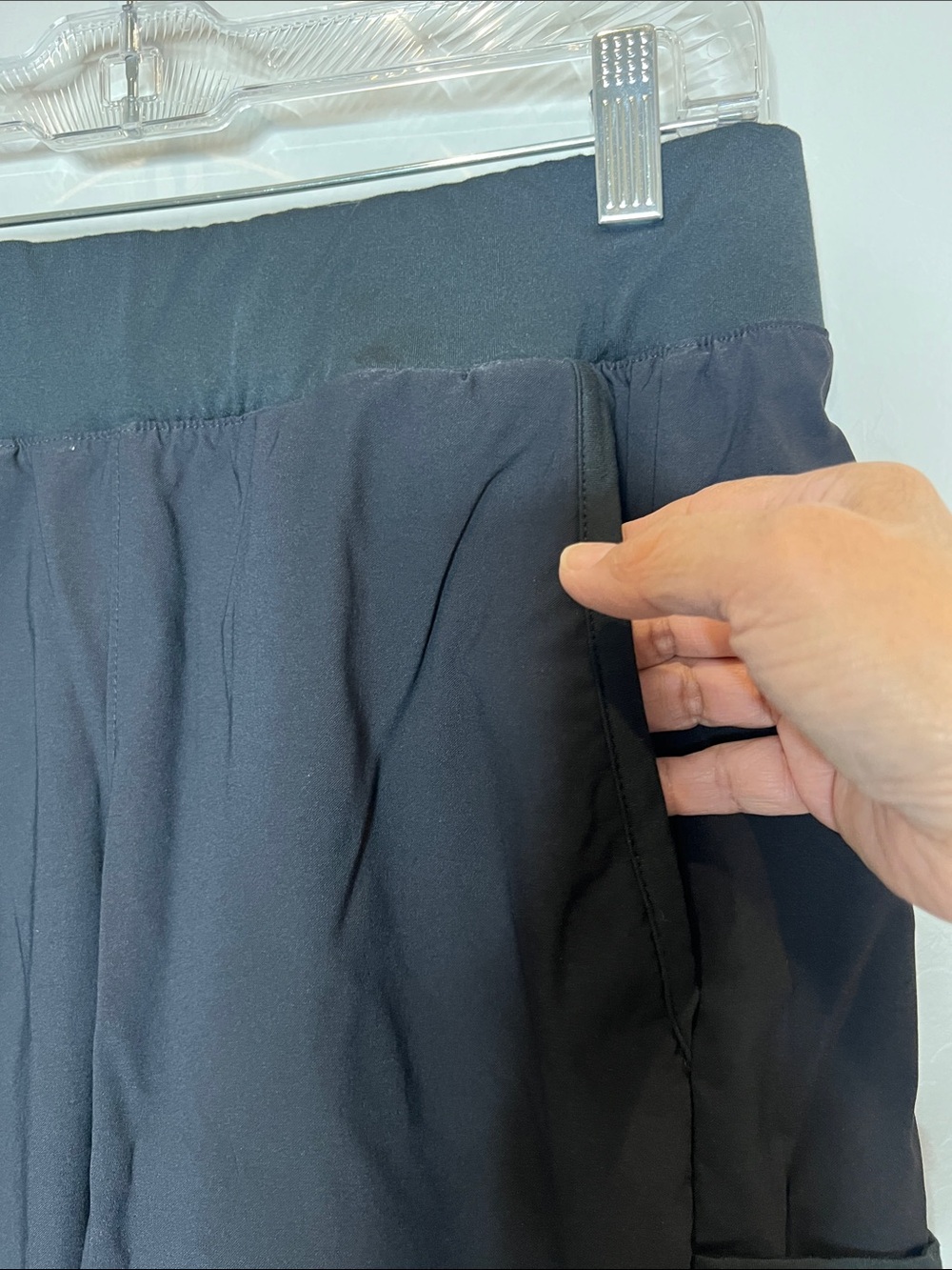 Columbia Black Utility Jogger Pants - Comfortable Everyday Wear size Medium - Picture 7 of 14